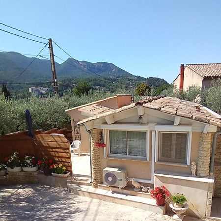 Maison Des Clos Ньон Екстериор снимка